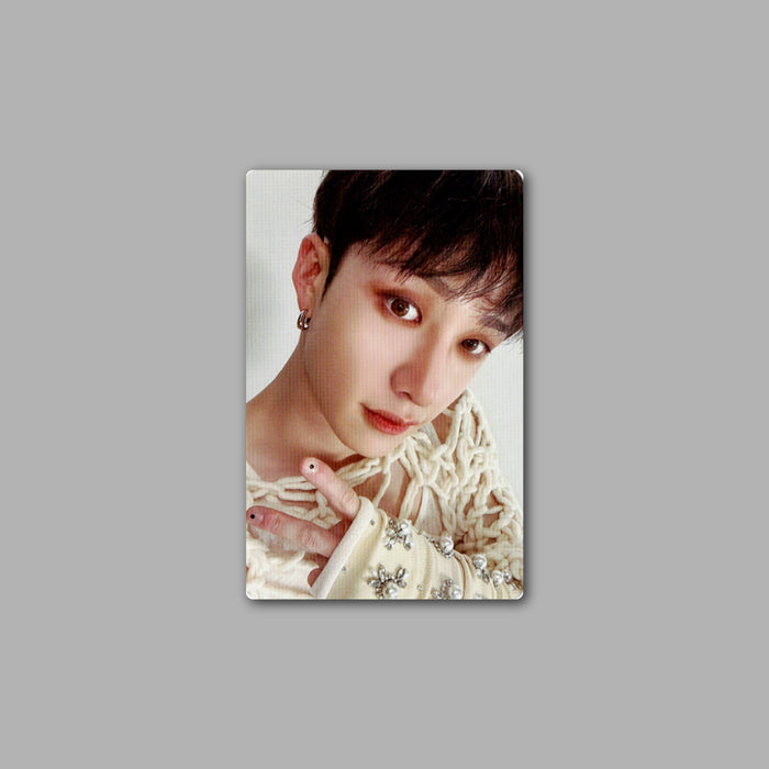 * HOLIDAY 2024 SPECIAL 42-K2 | [ STRAY KIDS ] ROCK-STAR (b) | OFFICIAL PHOTOCARD