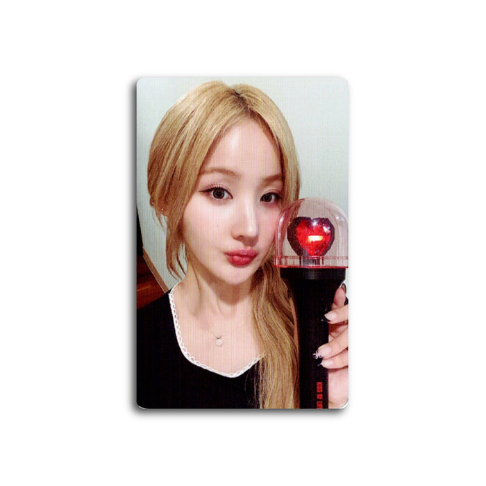 * HOLIDAY 2024 SPECIAL 25 | [ KISS OF LIFE ] LIGHT STICK | OFFICIAL PHOTOCARD