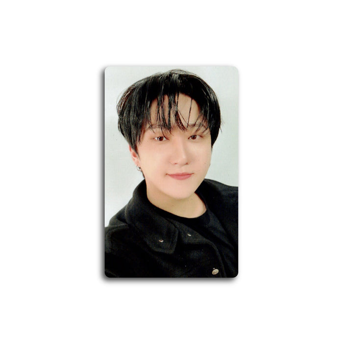 * HOLIDAY 2024 SPECIAL 42-C | [ STRAY KIDS ] SKZOO'S MAGIC SCHOOL IN BUSAN | OFFICIAL PHOTOCARD