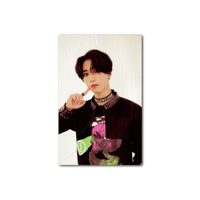 * HOLIDAY 2024 SPECIAL 42-H | [ STRAY KIDS ] ODDINARY REGULAR VER. | OFFICIAL PHOTOCARD