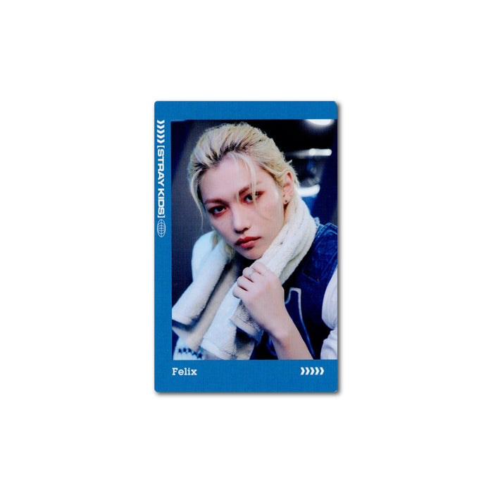 * HOLIDAY 2024 SPECIAL 42-J1 [ STRAY KIDS ] SOCIAL PATH | (VER.A) OFFICIAL PHOTOCARD