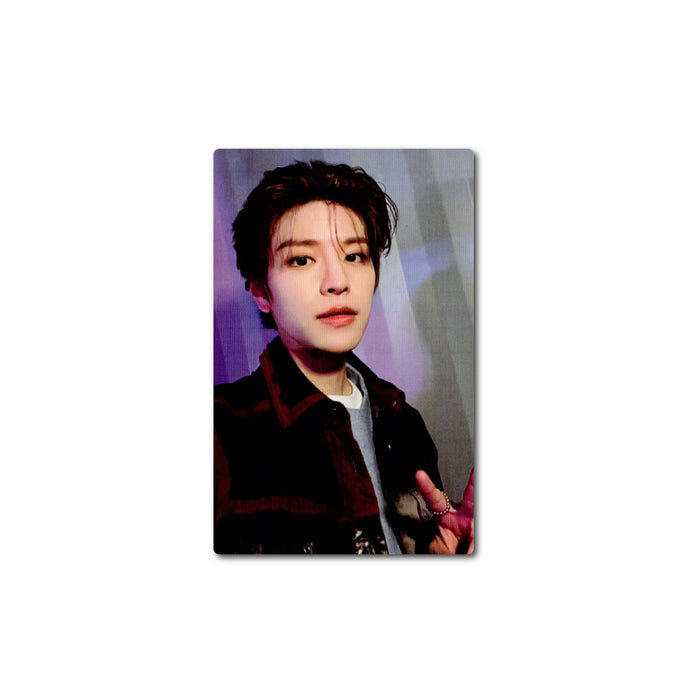 * HOLIDAY 2024 SPECIAL 42-G2 | [ STRAY KIDS ] 5 STAR (b) | OFFICIAL PHOTOCARD