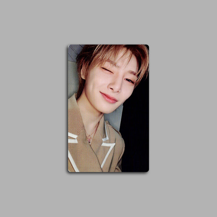 * HOLIDAY 2024 SPECIAL 42-A | [ STRAY KIDS ] ATE | (VER.A) OFFICIAL PHOTOCARD