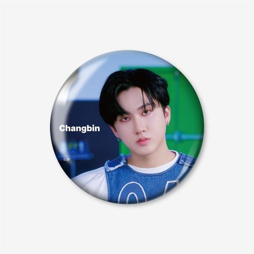 STRAY KIDS Photo Badge -"Social Path (Feat. Lisa) / Super Bowl -Japanese Ver.-"