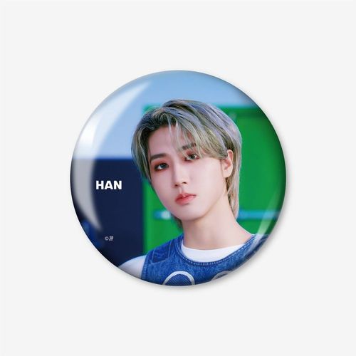 STRAY KIDS Photo Badge -"Social Path (Feat. Lisa) / Super Bowl -Japanese Ver.-"