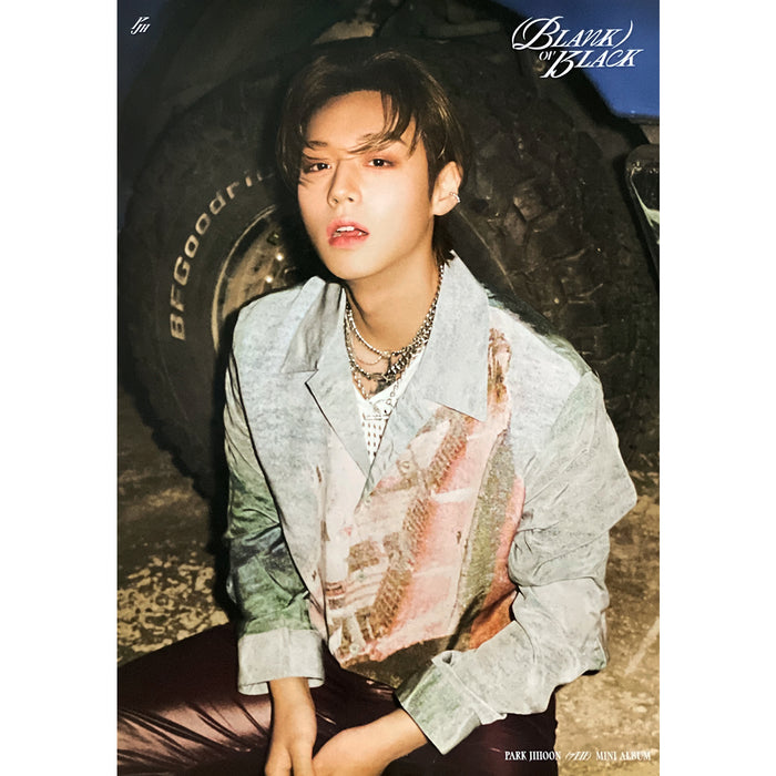 박지훈 | PARK JIHOON | 7TH MINI ALBUM [ BLANK OR BLACK ] | (VEILED BLACK VER.) POSTER ONLY