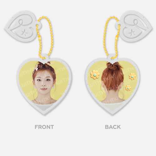 RED VELVET 2024 FANCON TOUR OFFICIAL MD [ KEYRING ]