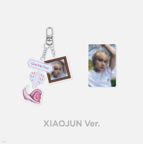 WAYV GIVE ME THAT [ ACRYLIC PHOTO KEYRING ]