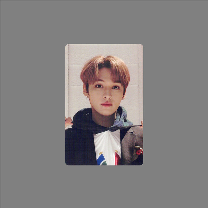 STRAY KIDS OFFICIAL PHOTOCARD