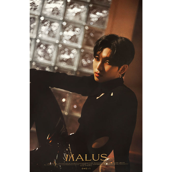 원어스 | ONEUS | 8TH MINI ALBUM [ MALUS ] | (SH VER.) POSTER ONLY