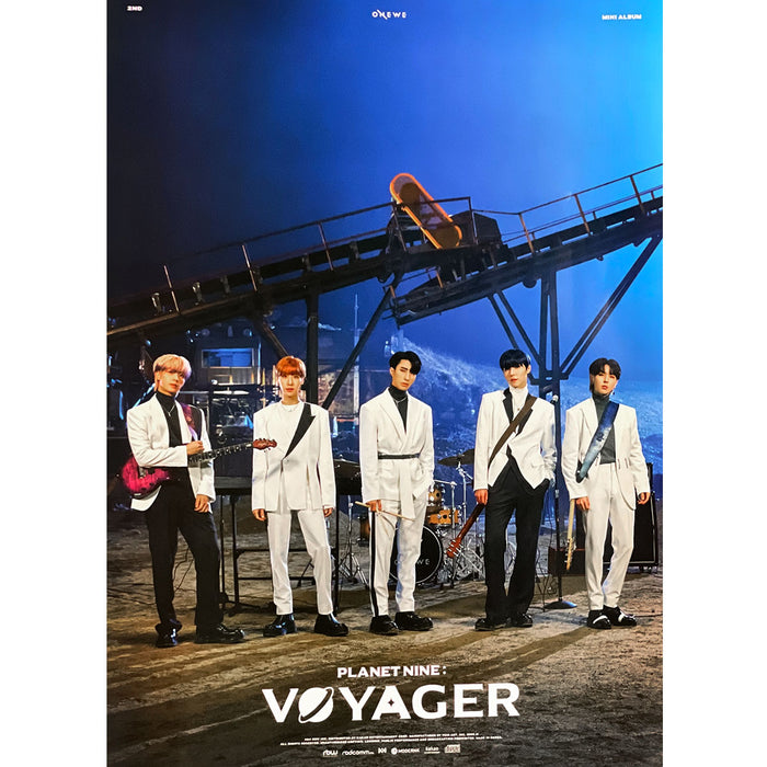 원위 | ONEWE | 2ND MINI ALBUM [ PLANET NINE: VOYAGER ] | (C VER.) POSTER ONLY