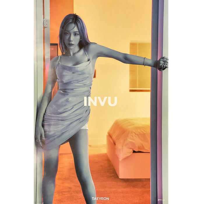 태연 | TAEYEON | 3RD ALBUM [ INVU ] | (BLUE VER.) POSTER ONLY