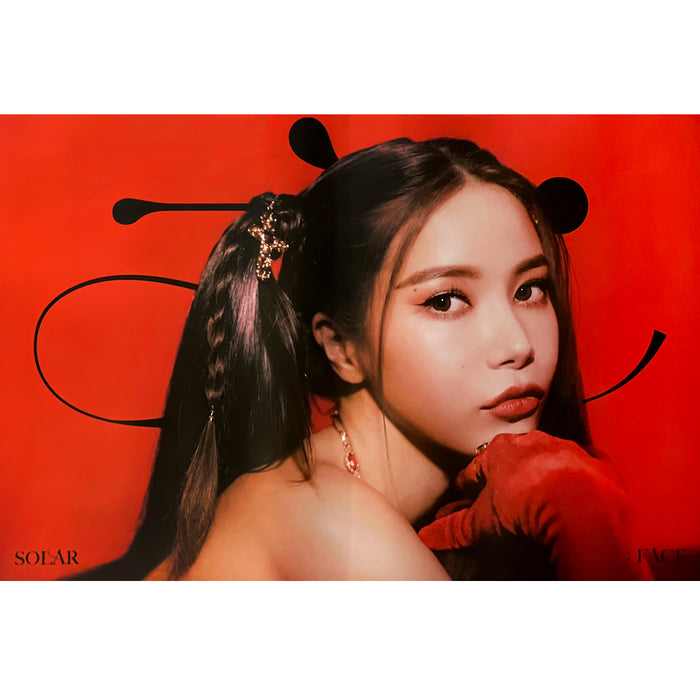 솔라 | SOLAR | 1ST MINI ALBUM [ 容 : FACE ] | (VERSION B) POSTER ONLY