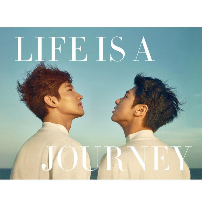 MUSIC PLAZA Photo Book 동방신기 | TVXQ PHOTOBOOK [ LIFE IS A JOURNEY ] + MAKING DVD